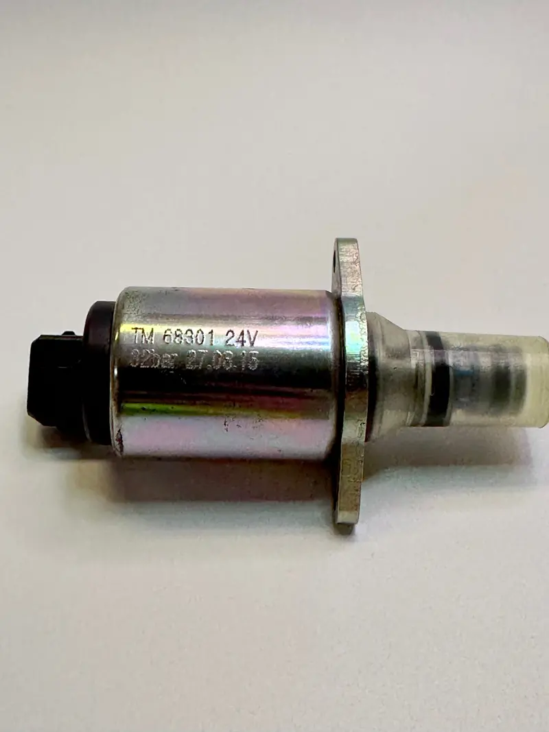 Tm38302 24V Proportional Pilot Solenoid Valve 32 Bar 1