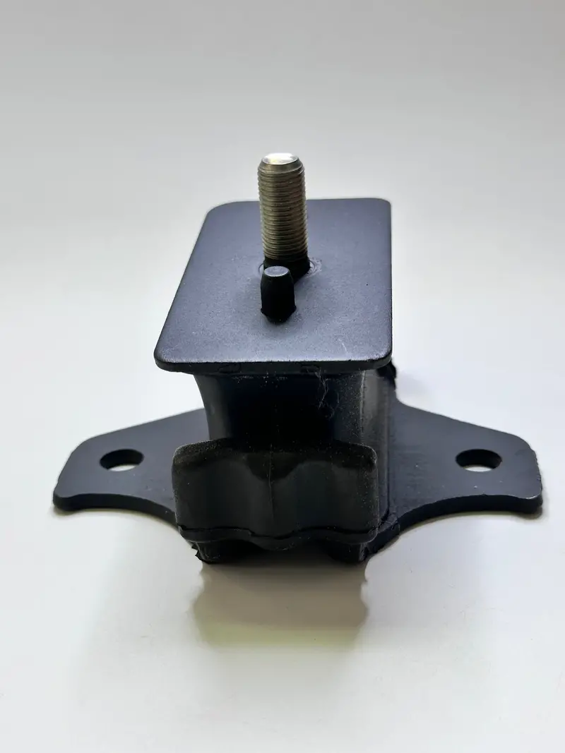 Toyota 12361-0L020 Isolator, Engine Mounting 1