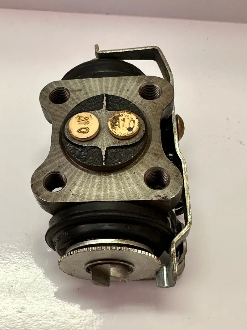 Toyota 47550-36050 Cylinder Assy, Rear Wheel Brake 1