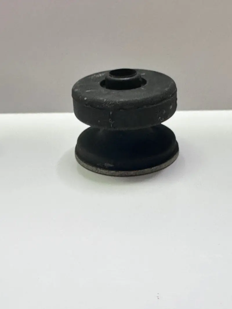 Toyota 52205-60020 Cushion Sub-Assy 1