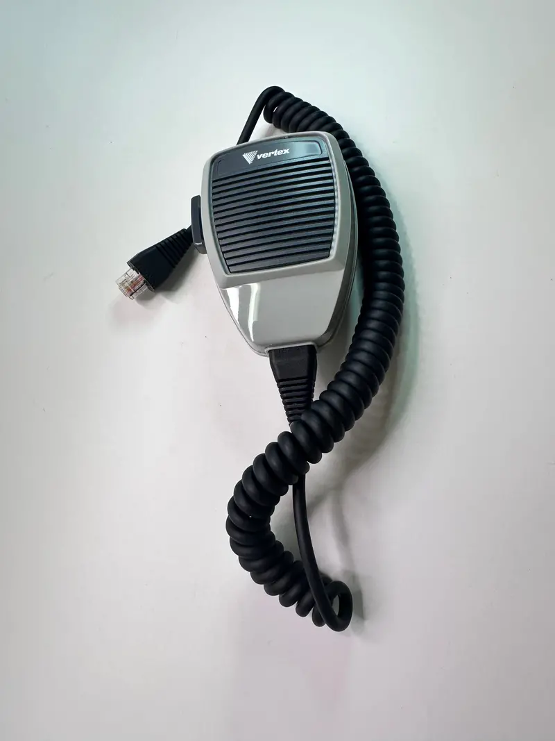 Vertex Mh25a8j Standard Speaker/Microphone Handpiece 1