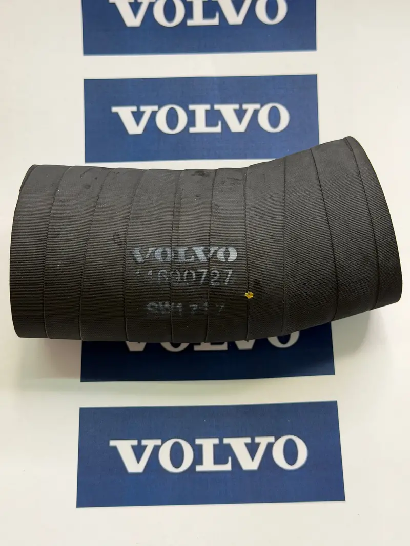 Volvo 14690727 Radiator Hose 1