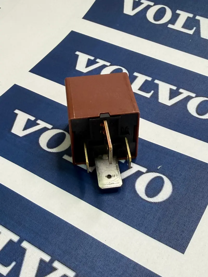 Volvo 21244698 Genuine 40A Relay 1