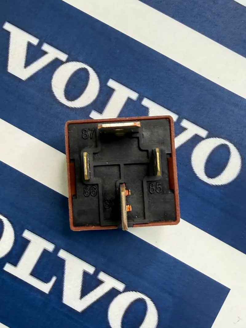 Volvo 21244698 Genuine 40A Relay 2