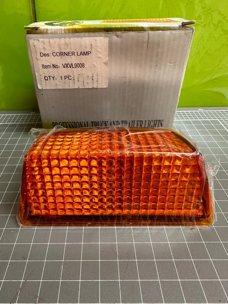 Vxvl9008 Corner Lamp, Series 2 Lh, Amber Indicator For Volvo 1
