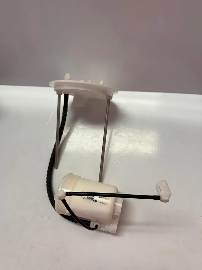 Wesfil Cooper Wcf235 In Tank Fuel Filter For Mitsubishi 1