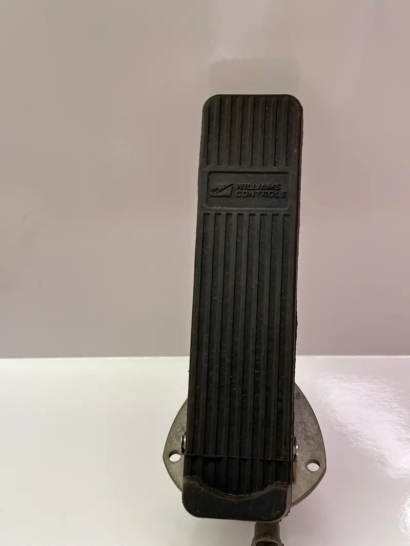 Williams Controls 113073 Wm453b Treadle Assy/ Pedal 95Psi 2