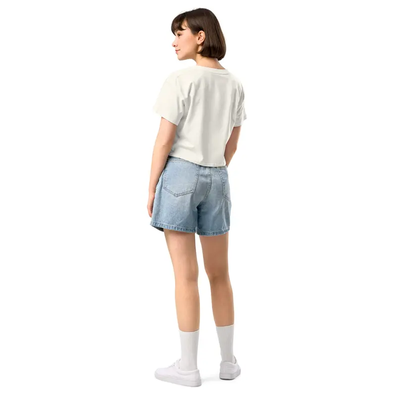 Women’S Challenger Crop Top 17