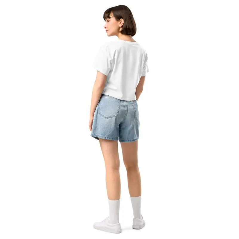 Women’S Challenger Crop Top 20